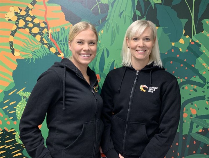 Noora Fagerström perusti Jungle Juice barin vuonna 2010 yhdessä miehensä kanssa. Yrityksen toimitusjohtaja 1.1.2020 alkaen on ollut Elli Holappa.
